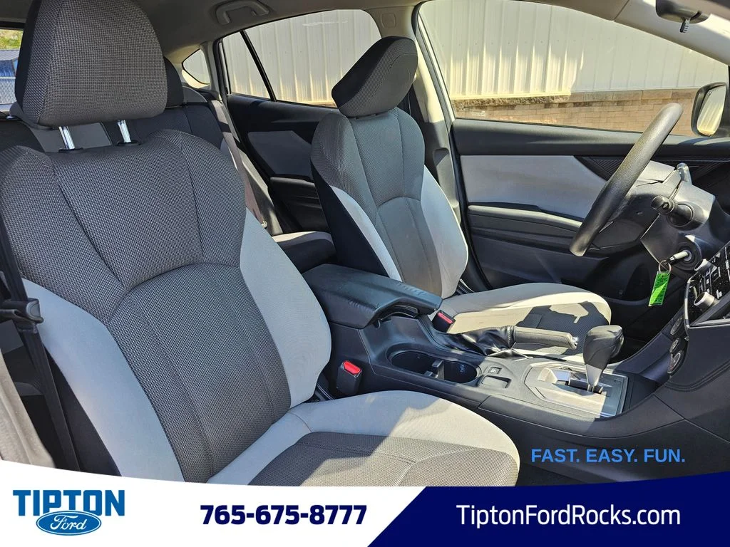 Used 2019 Crystal White Pearl Subaru 2.0i image 14
