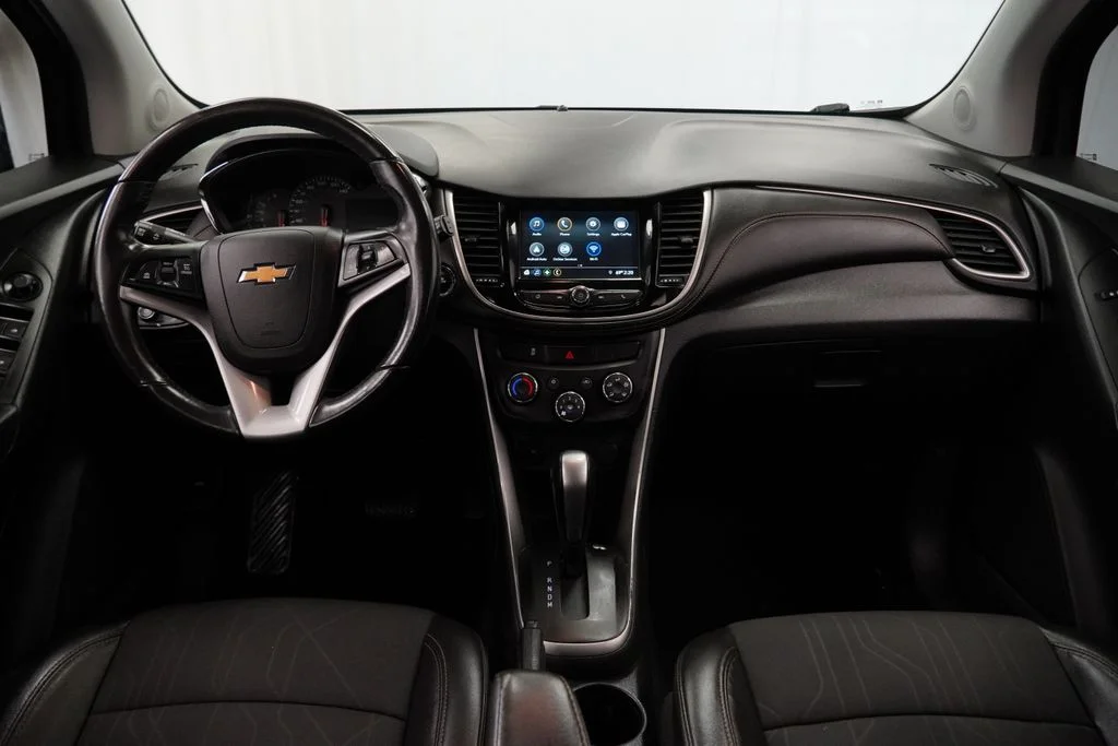 Used 2019 Gray Chevrolet LT image 7