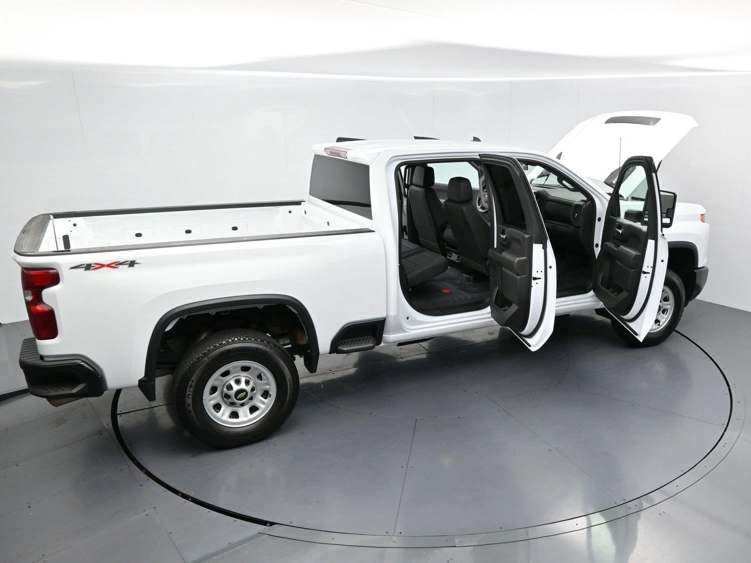 Used 2025 Summit White Chevrolet WT image 36
