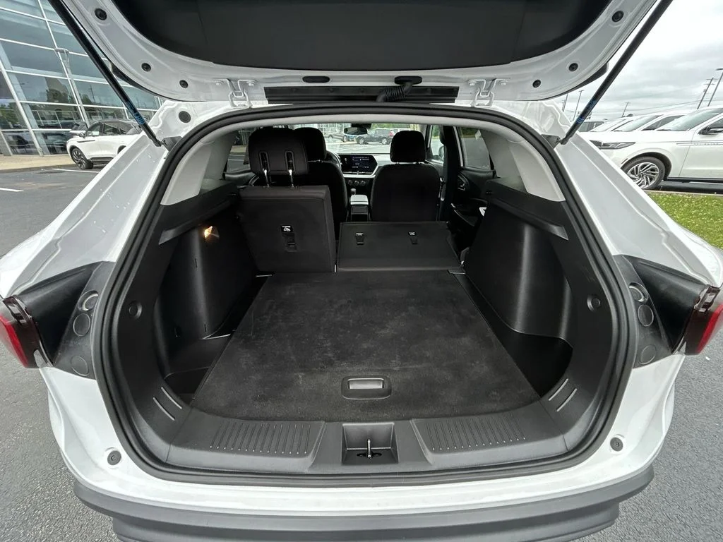 Used 2024 White Chevrolet LS image 28
