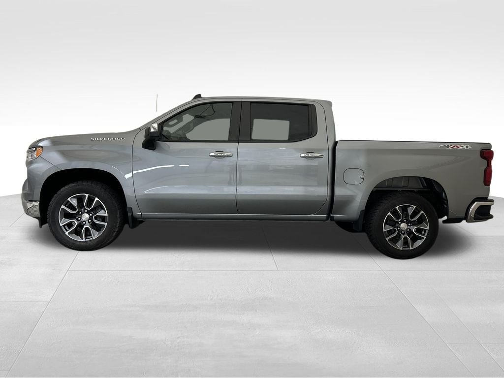 Used 2024 Gray Chevrolet LT image 2