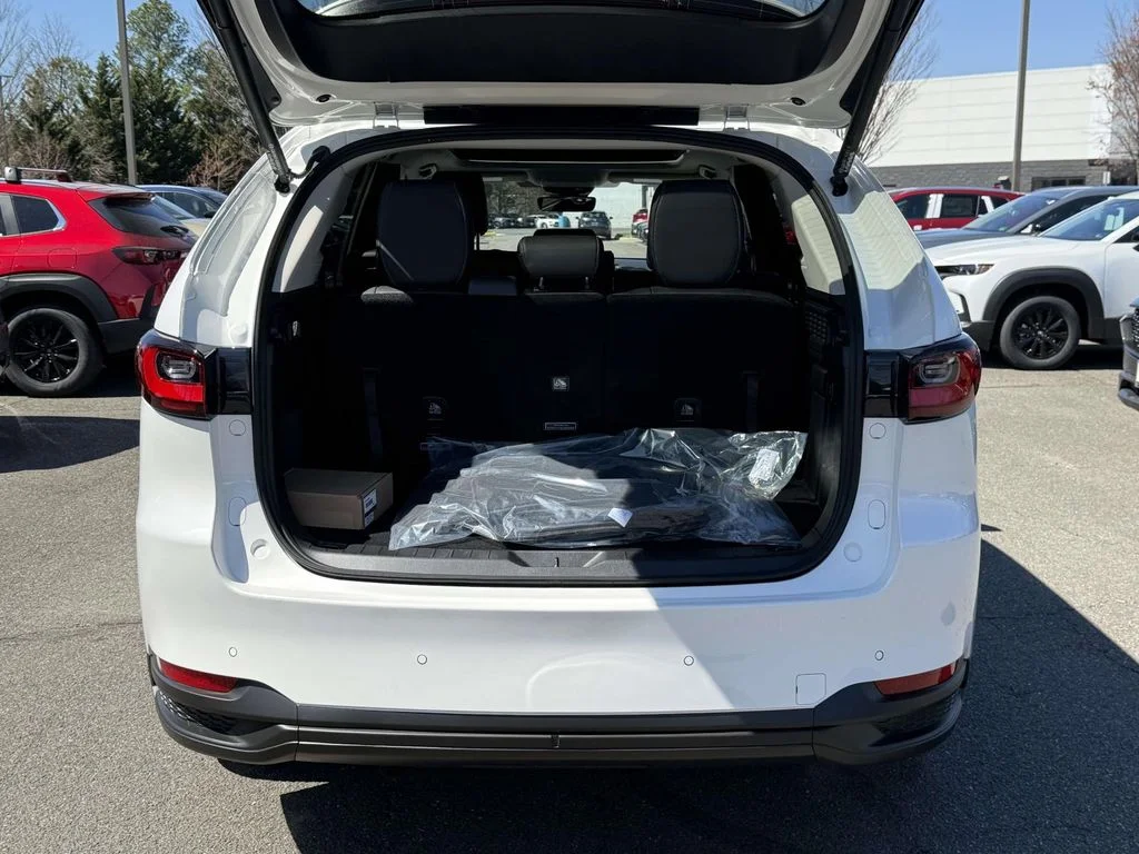 New 2026 White Mazda 3.3 Turbo Premium Sport AWD image 32