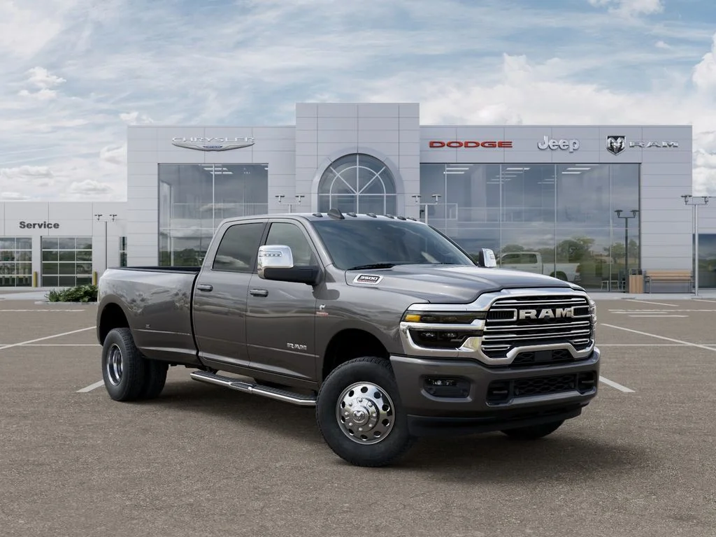 New 2026 Granite Crystal Metallic Clear-Coat Exterior Paint RAM Laramie image 5