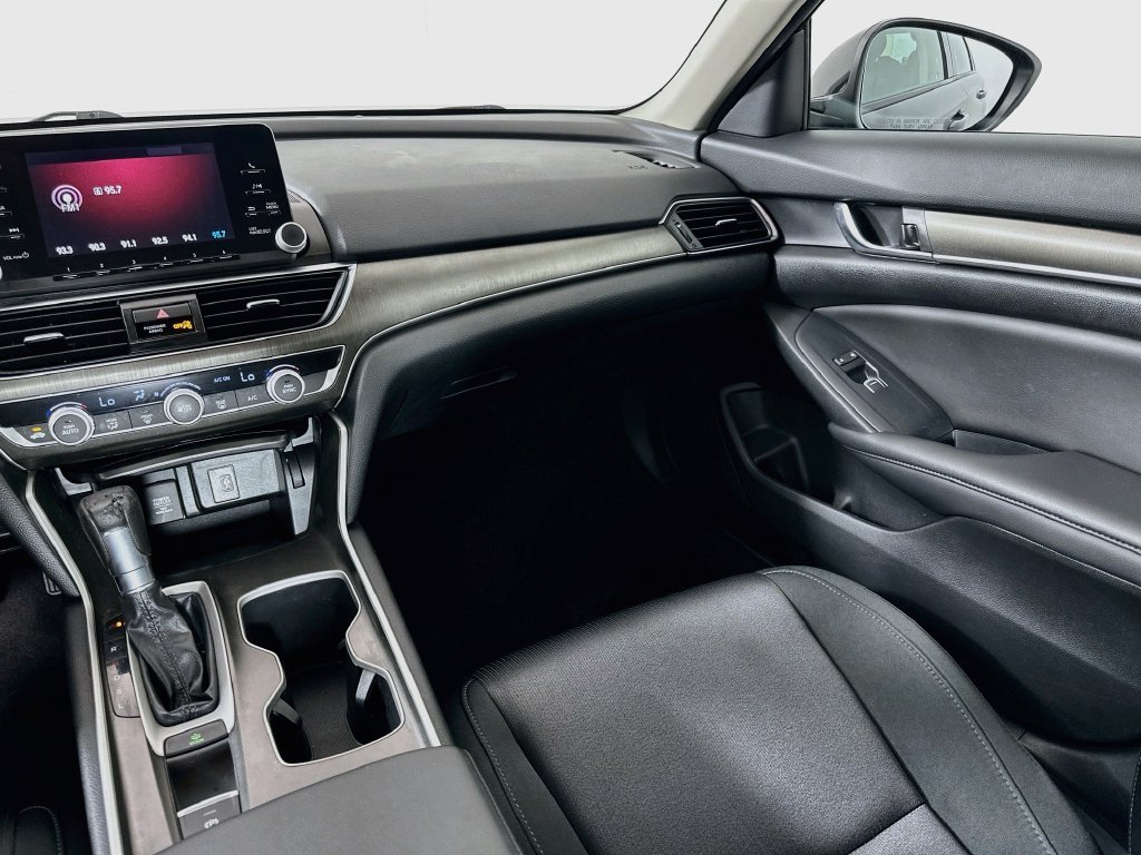 2019 Honda Accord LX - Photo 22