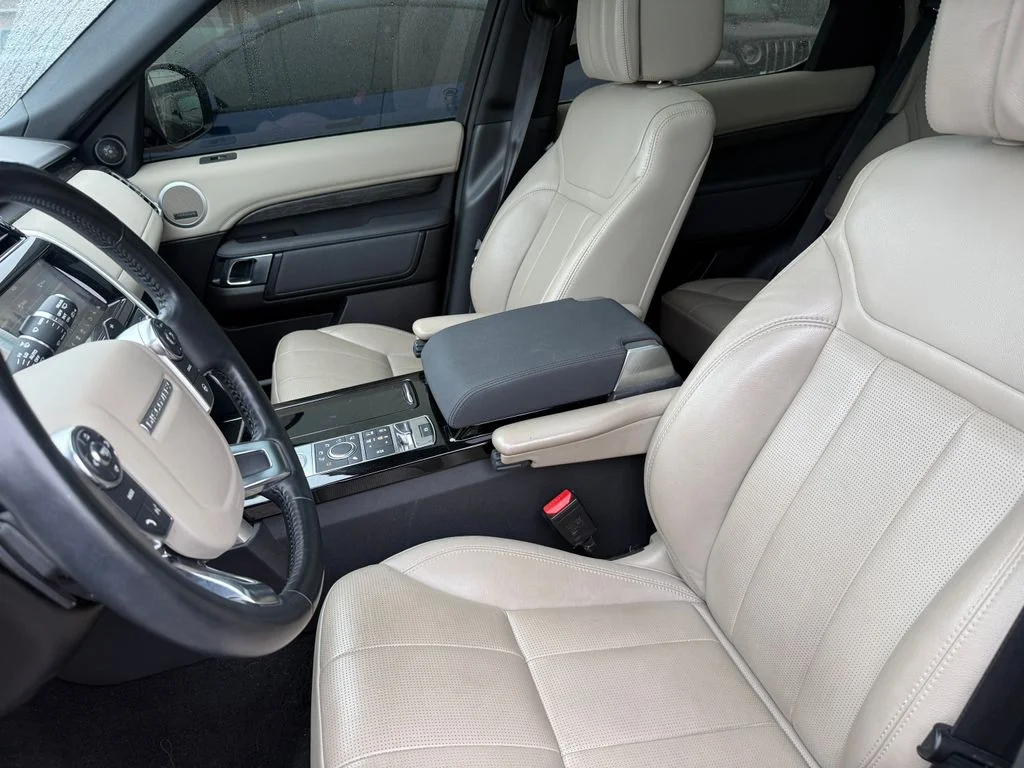 Used 2018 Black Land Rover HSE image 15