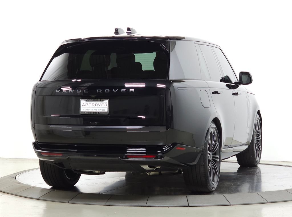Certified Used 2026 Santorini Black Metallic Land Rover SE image 8