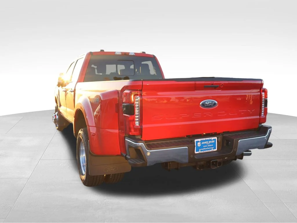 Used 2023 Race Red Ford Lariat image 21
