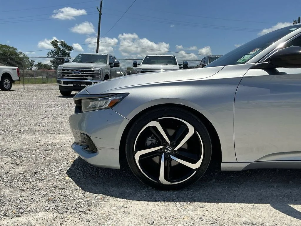Used 2022 Silver Honda Sport image 11