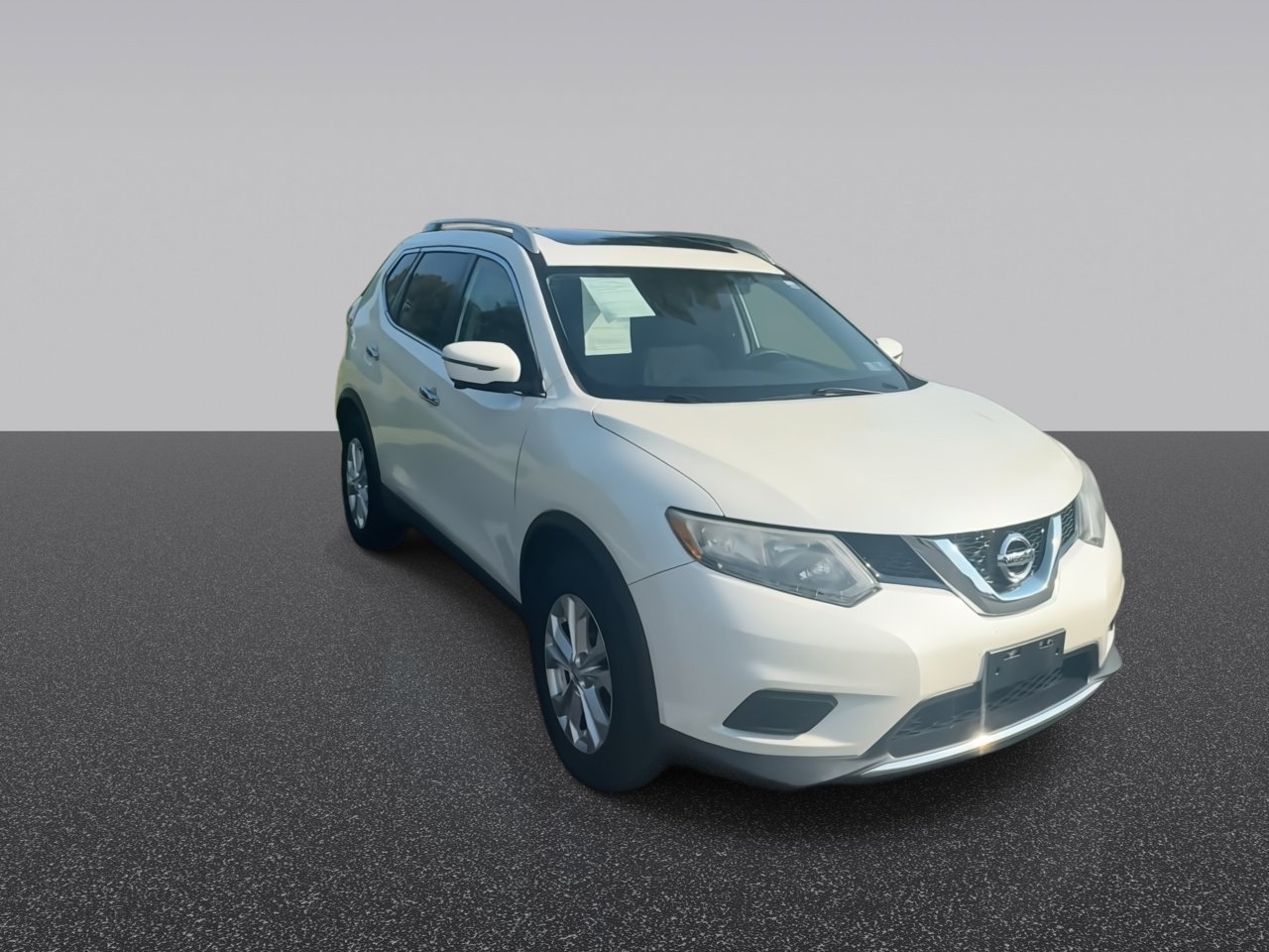 Used 2016 Pearl White Nissan SV image 2
