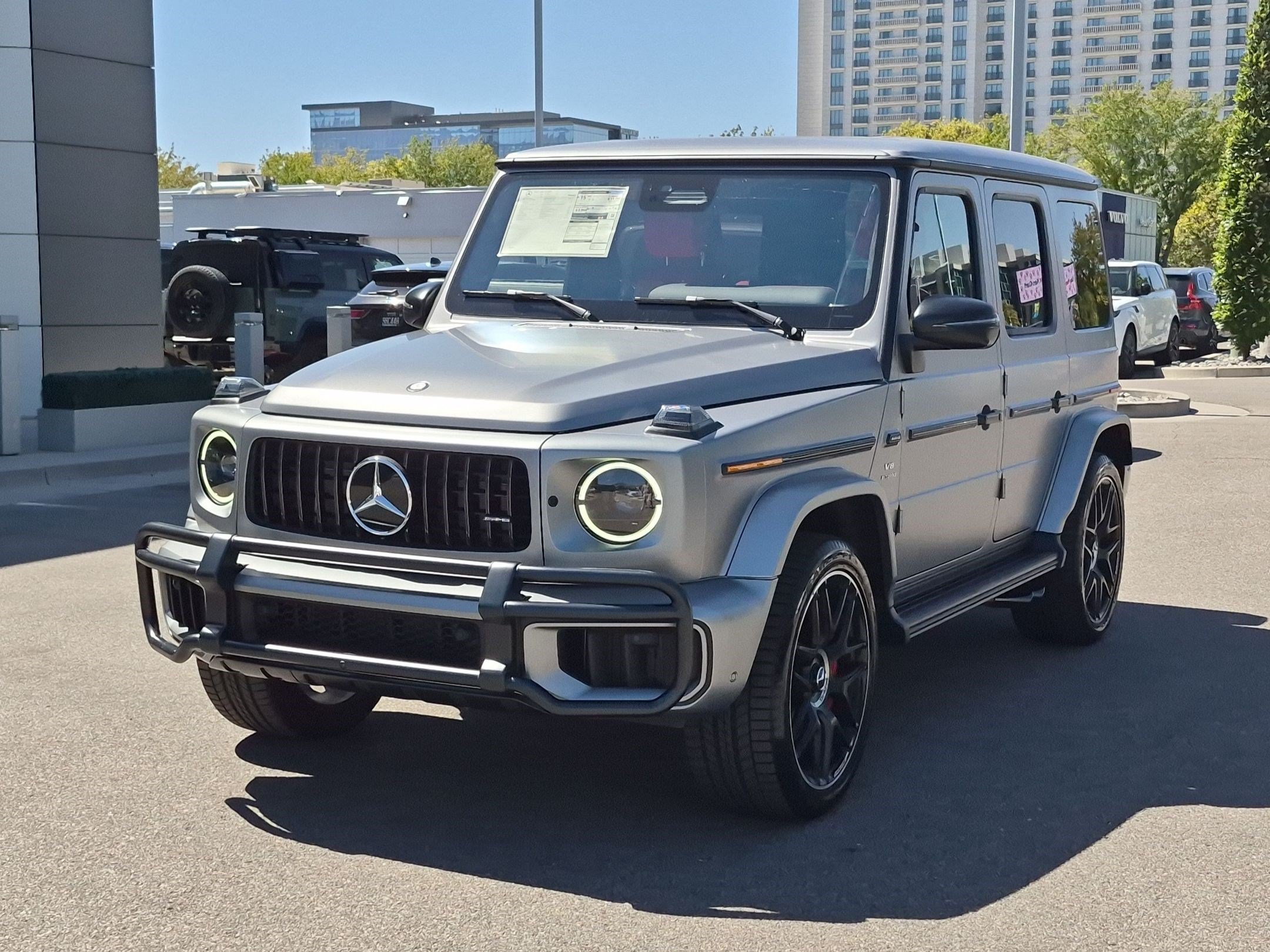 New 2027 MANUFAKTUR Platinum Magno Mercedes-Benz AMG® G 63 image 8