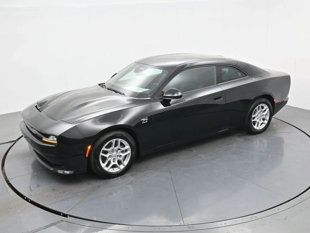 New 2025 Diamond Black Crystal Pearlcoat Dodge R/T image 20