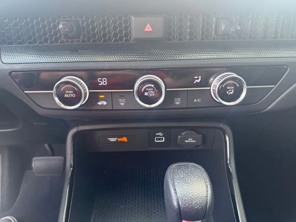 2024 Honda CR-V LX - Photo 27
