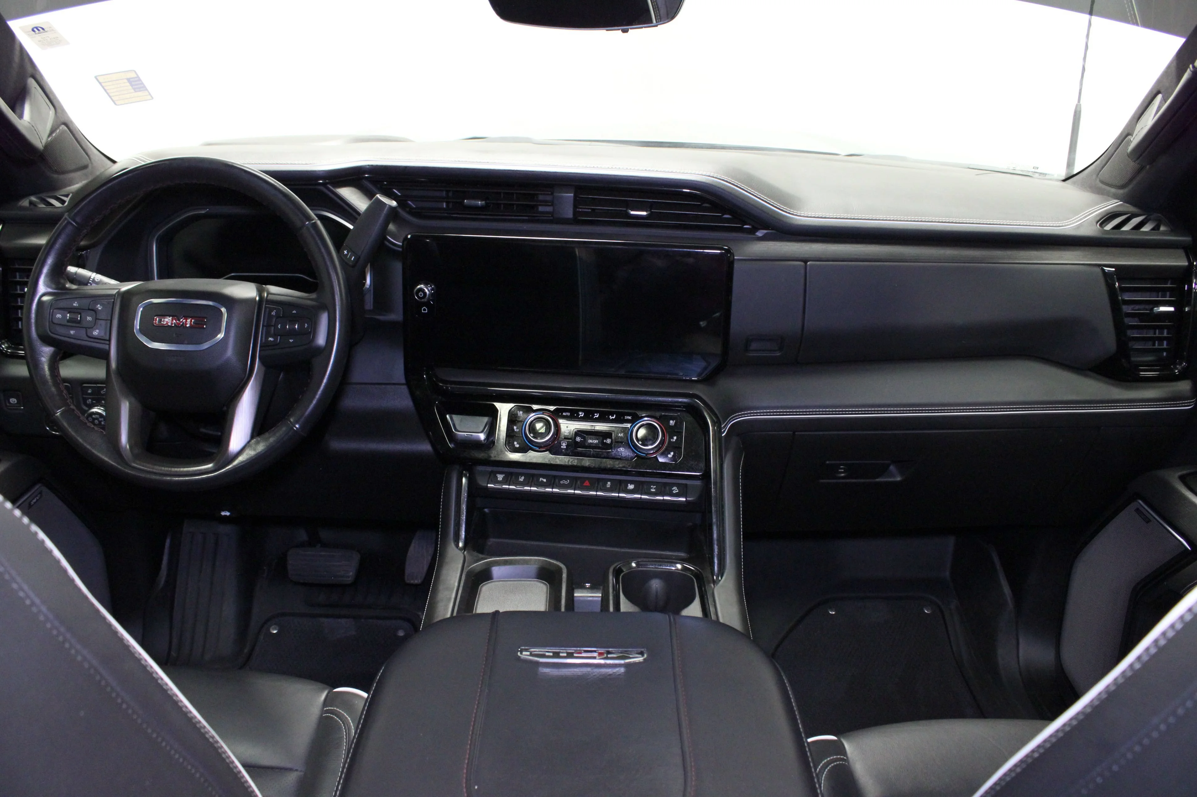 Used 2024 Sterling Metallic GMC AT4X image 22