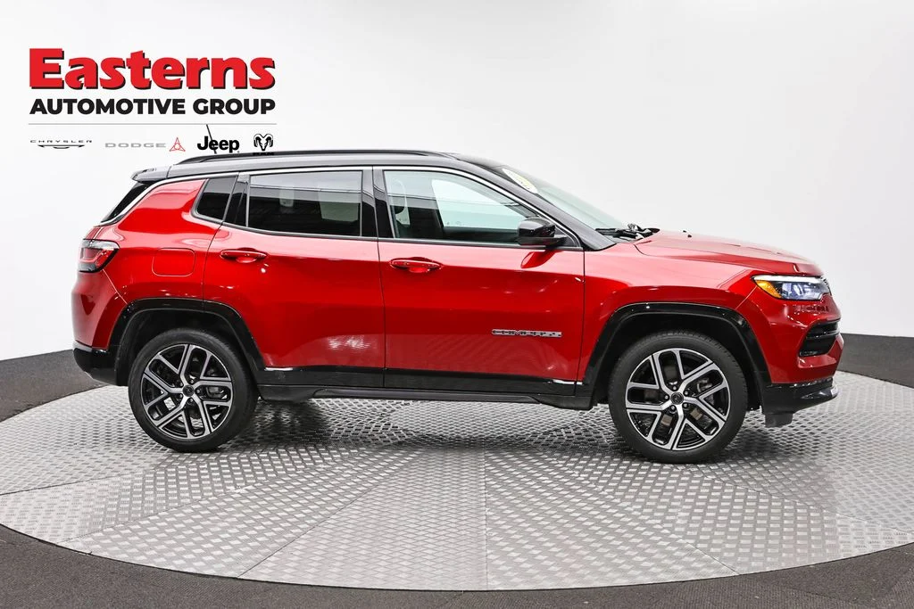 Certified Used 2025 Red Jeep Limited image 4