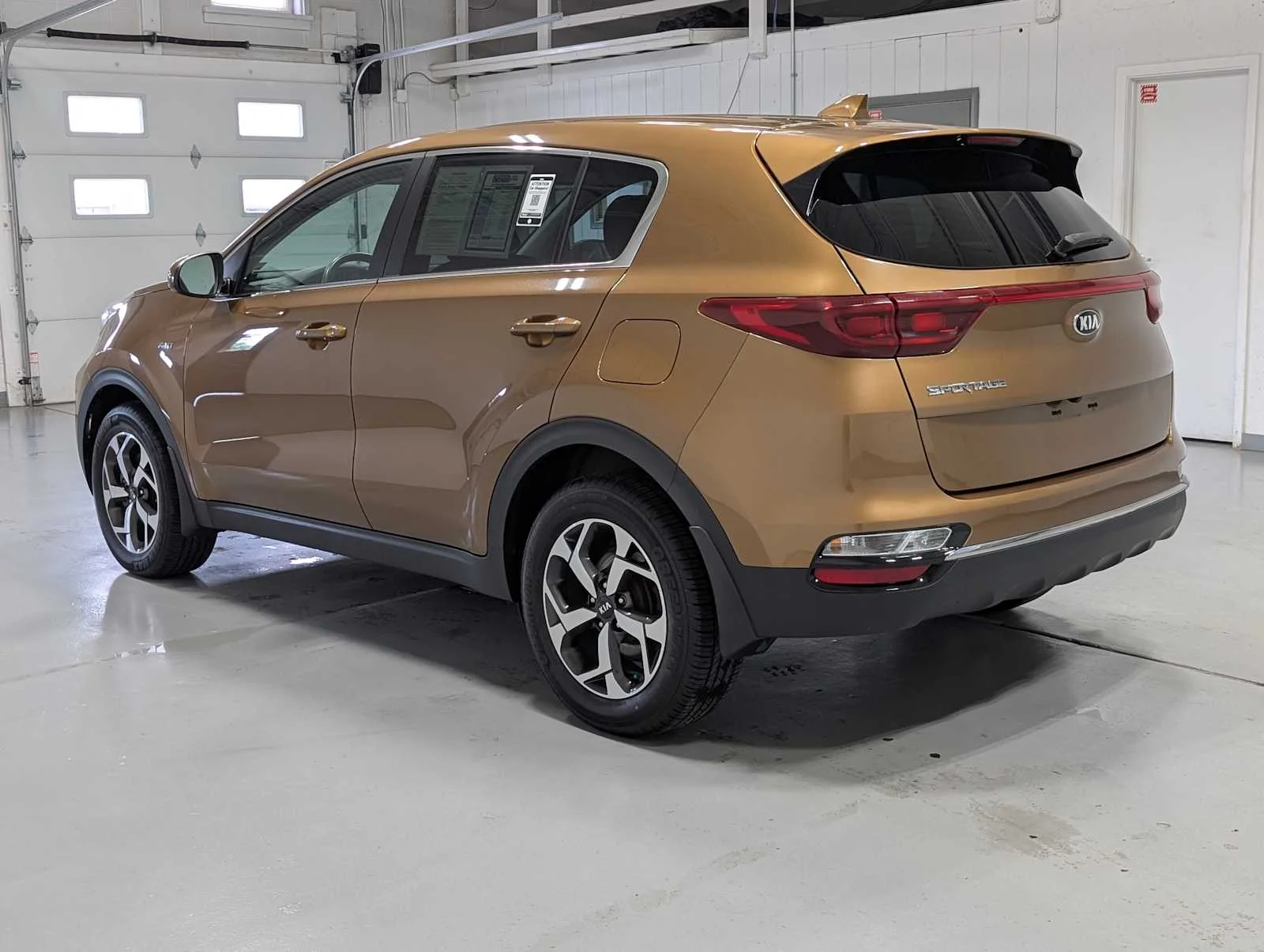 Used 2020 Burnished Copper Kia LX image 10