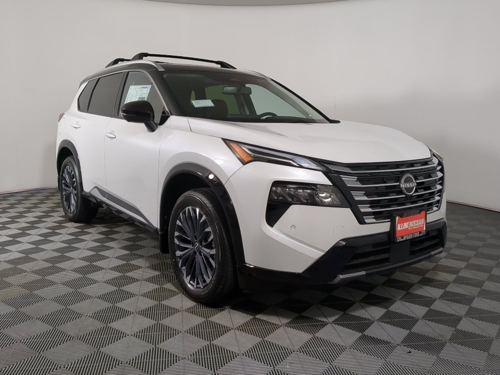 New 2026 Everest White Pearl TriCoat / Super Black Two-tone Nissan Platinum image 3