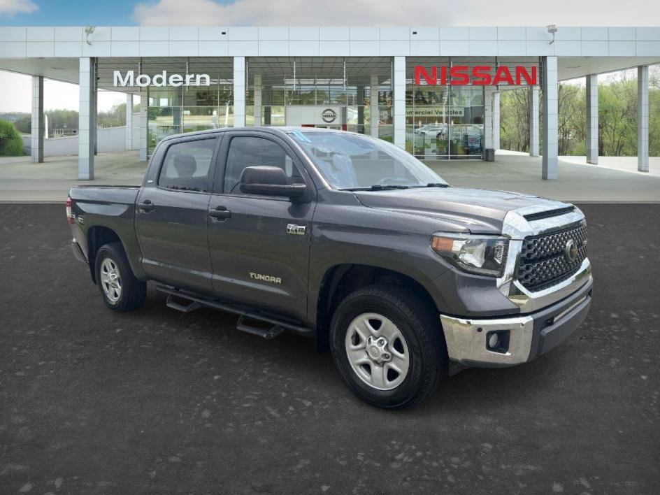 Used 2020 Magnetic Gray Metallic Toyota SR5 image 7