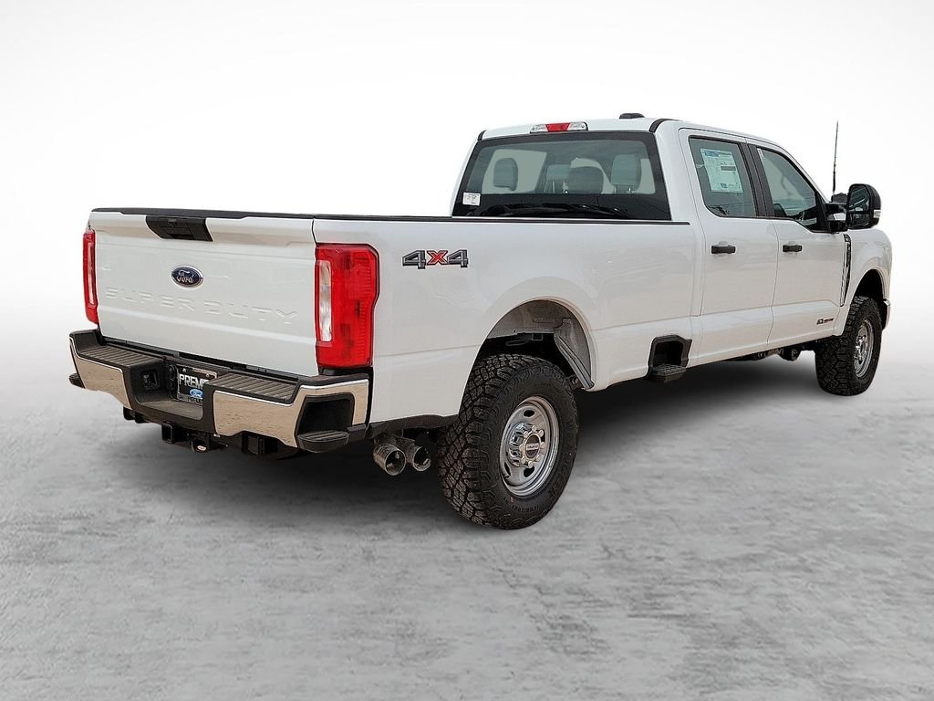 New 2026 Oxford White Ford F-250® XL image 11