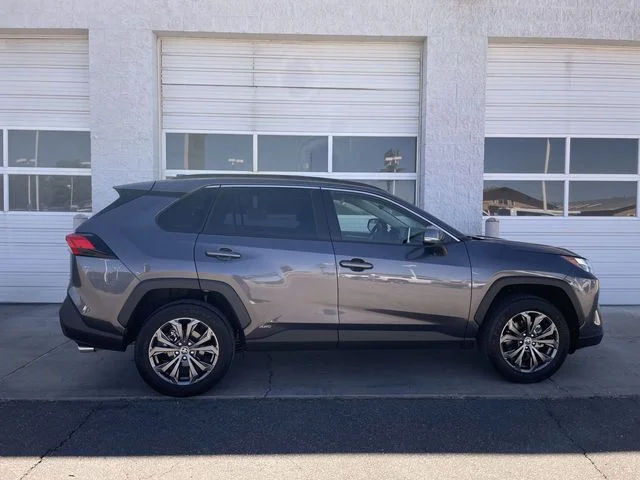 Used 2025 Gray Toyota XLE Premium image 1