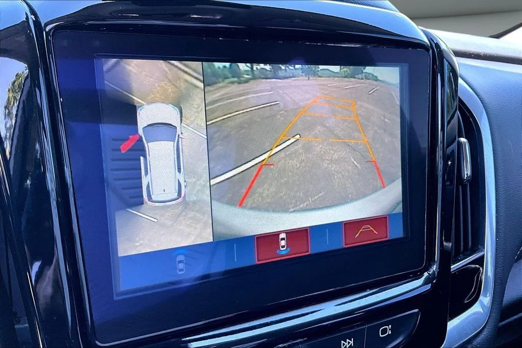 Certified Used 2019 Silver Chevrolet Premier image 14