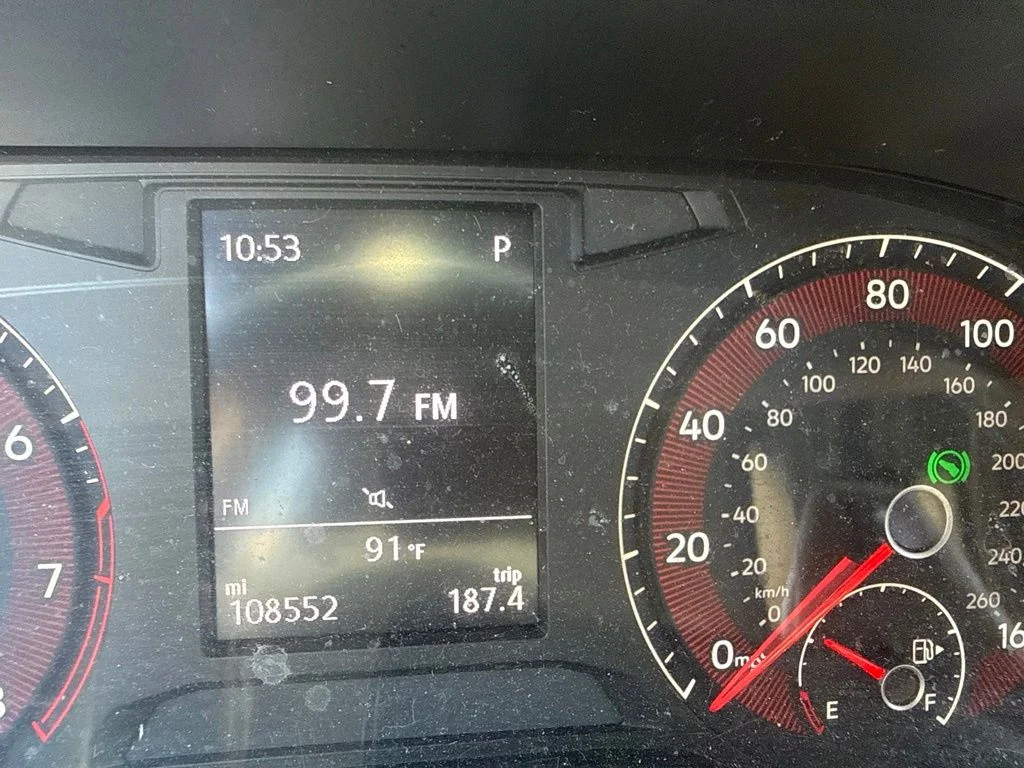 Used 2019 Tornado Red Volkswagen R-Line image 8