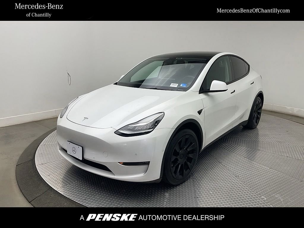 2021 Tesla Model Y Long Range Dual Motor All-Wheel Drive's photo