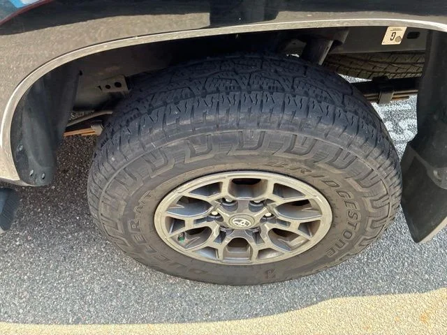 Used 2018 Black Toyota SR5 image 8