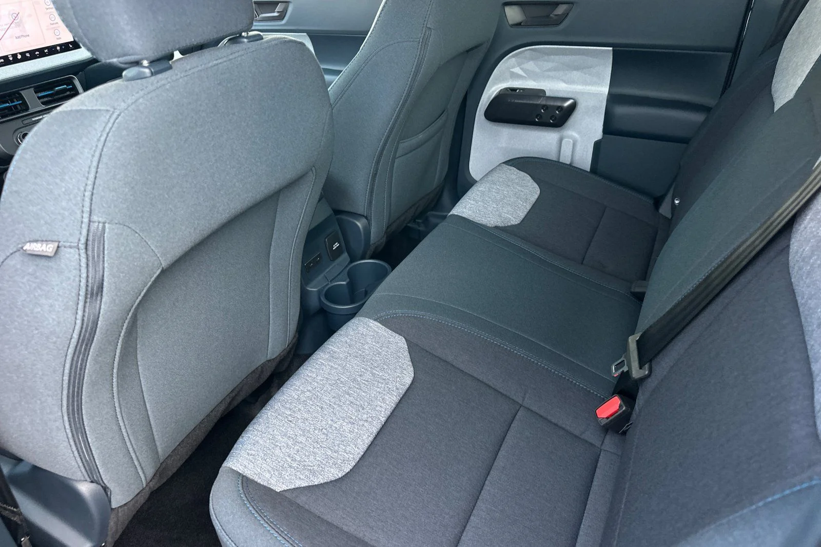 New 2026 Oxford White Ford XLT image 11