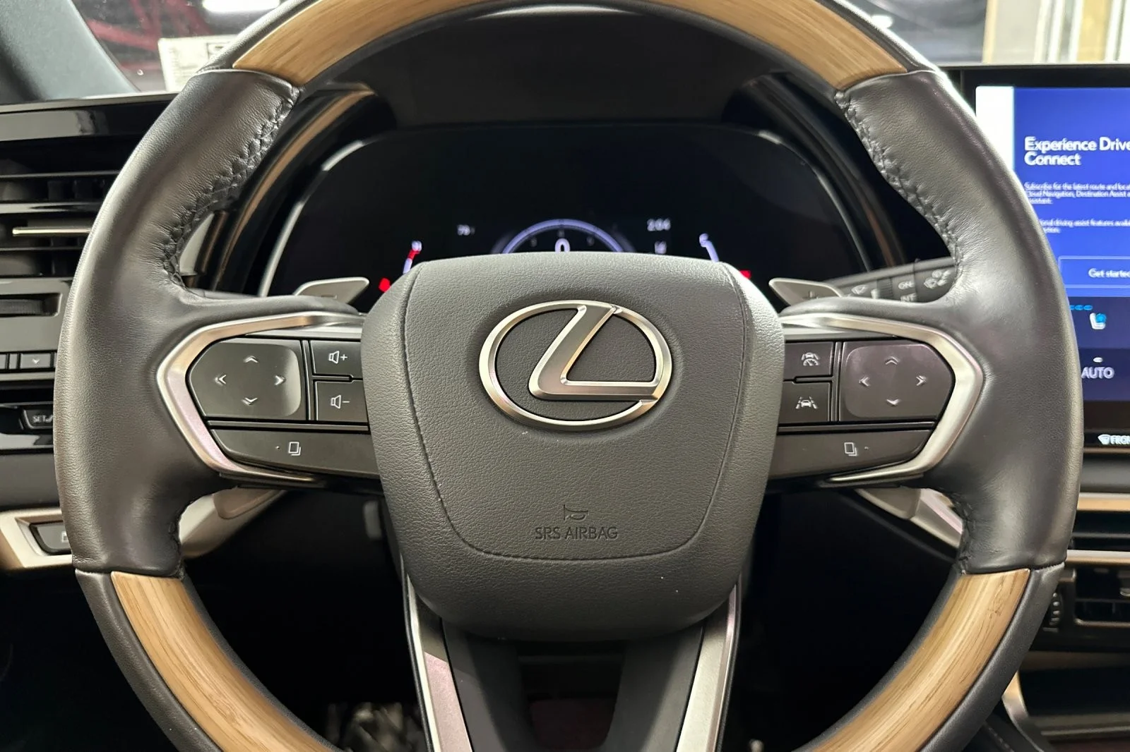 Used 2024 Nightfall Mica Lexus RX 350 Premium Plus image 23