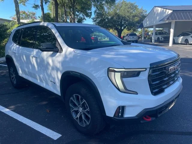 Used 2025 Summit White GMC AT4 image 3