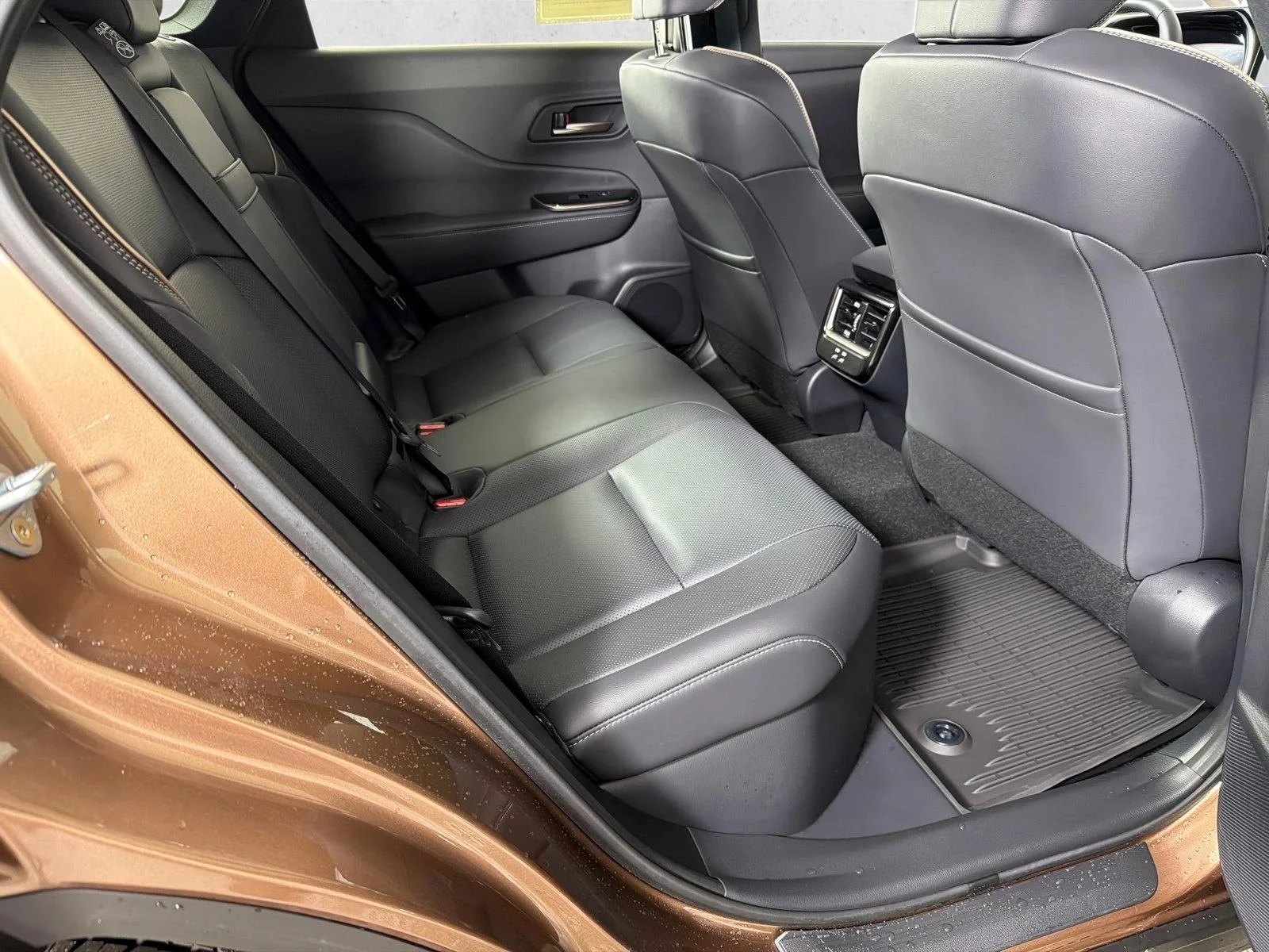 Used 2025 Copper Toyota XLE image 15