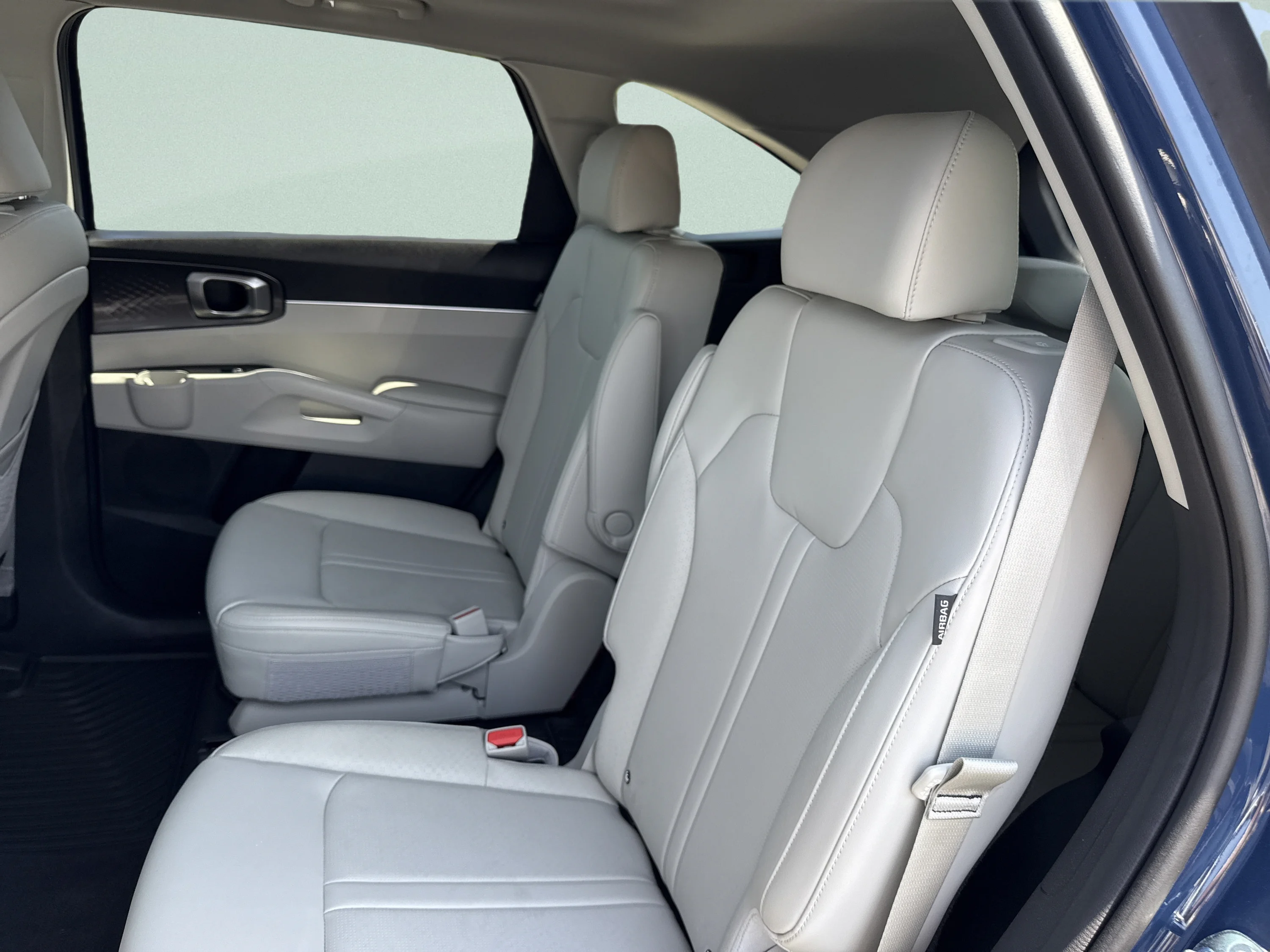 Used 2025 Midnight Lake Blue Kia EX image 26