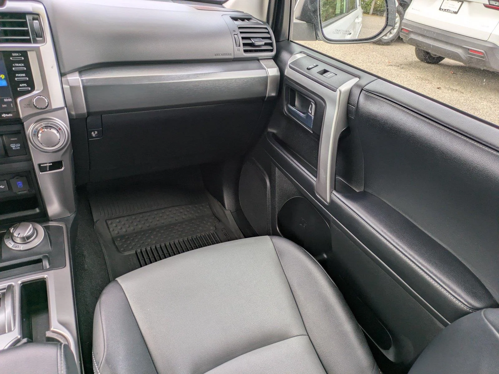 Certified Used 2023 Ice Cap Toyota SR5 Premium image 17