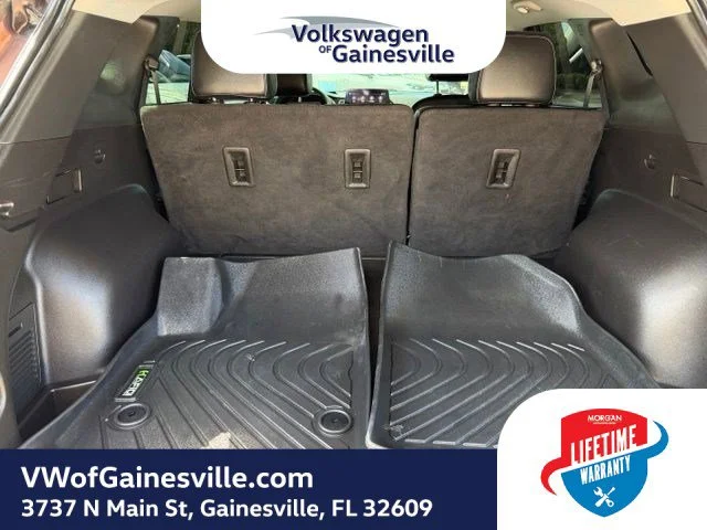 Used 2023 Copper Bronze Metallic Chevrolet LT image 7