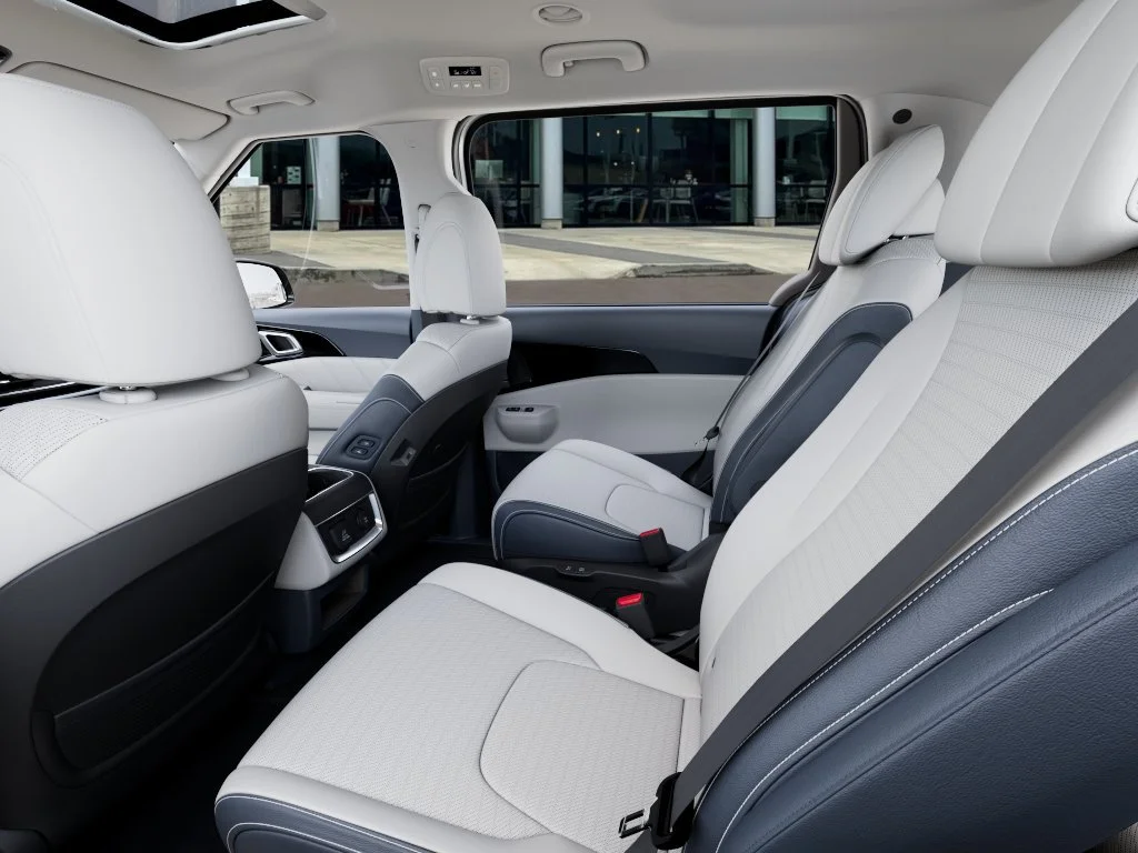 New 2026 Ivory Silver Kia SX Prestige image 18