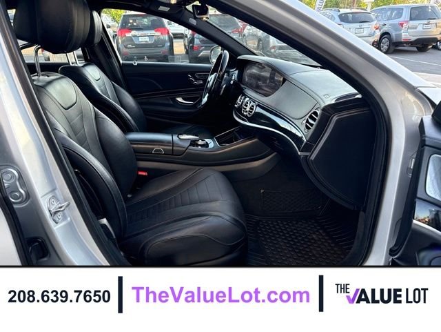 Used 2020  Mercedes-Benz S 560 image 12