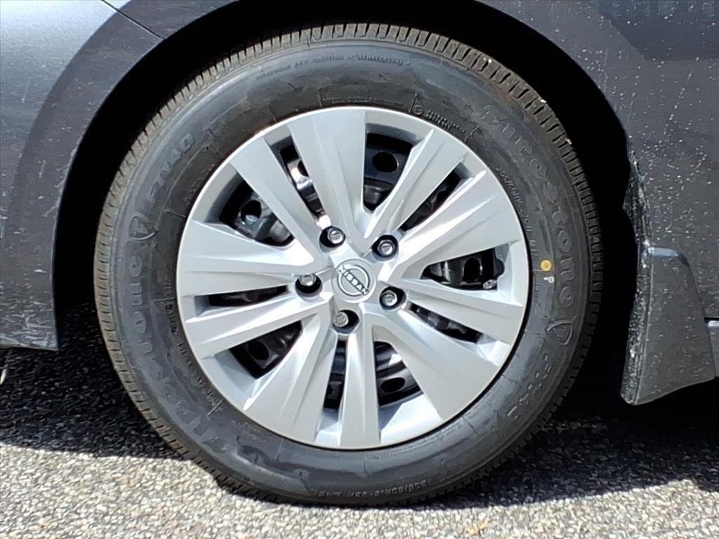 New 2025 Gun Metallic Nissan S image 5
