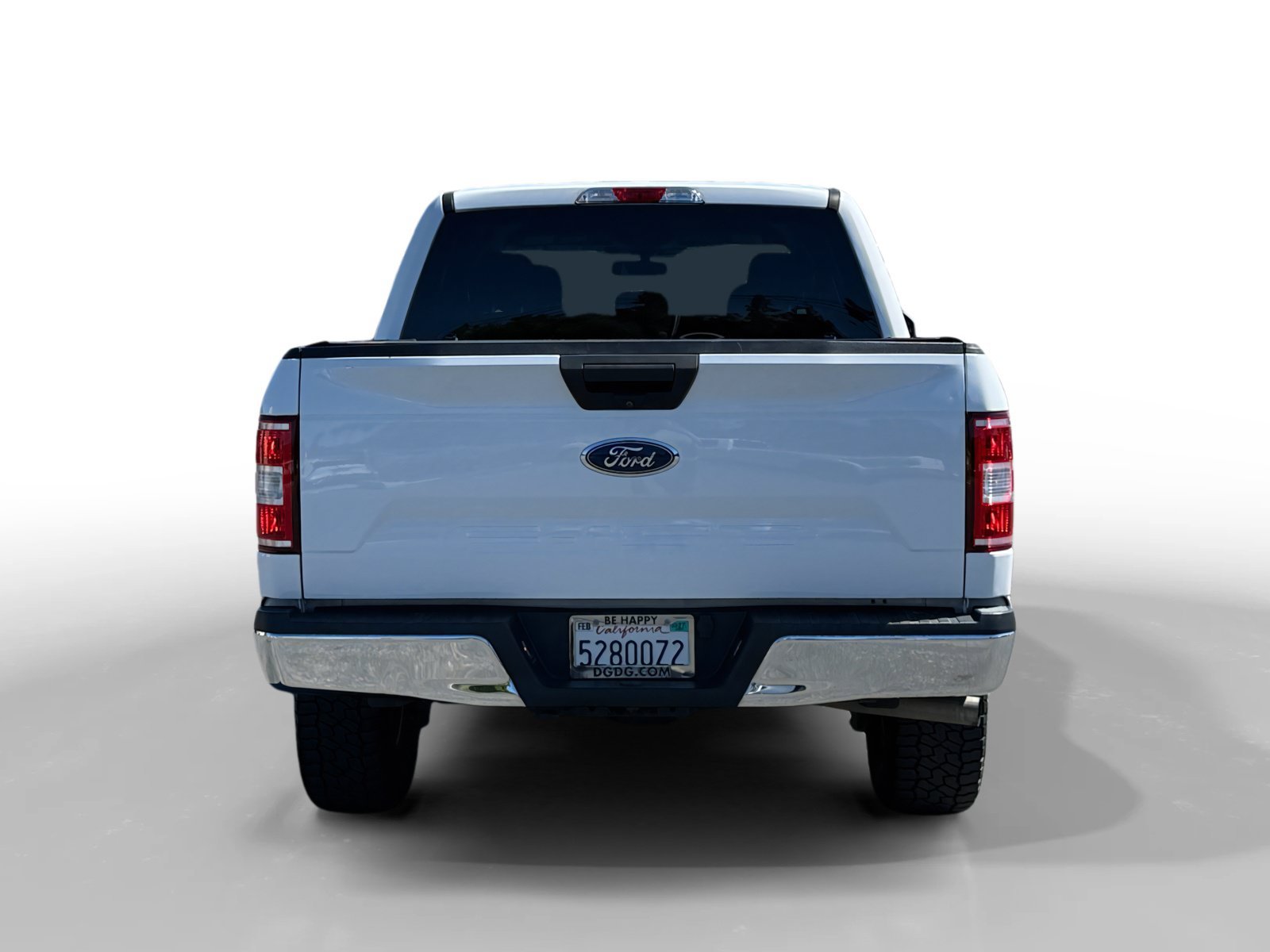 Certified Used 2019 Oxford White Ford XLT image 4