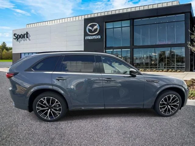 2026 Mazda CX-70 Premium Package - Photo 2