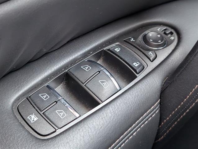 Used 2024 Hermosa Blue Pearl Nissan Platinum image 24