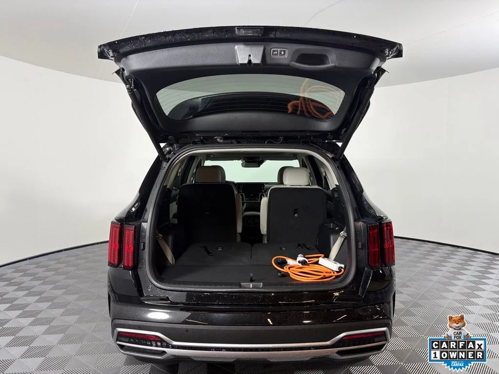 Certified Used 2023 Black Kia SX Prestige image 10