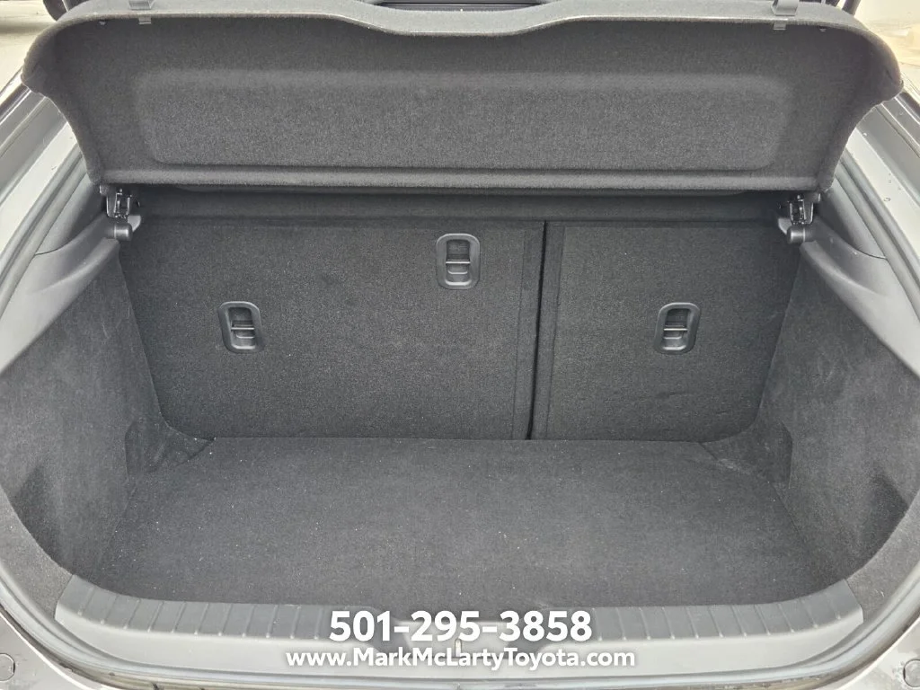 Used 2020 Gray Mazda Preferred image 13