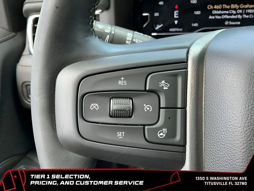 Used 2024 Summit White GMC Denali image 26