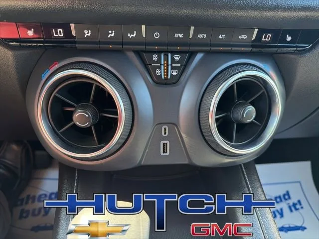 Used 2025 Summit White Chevrolet 2LT image 31