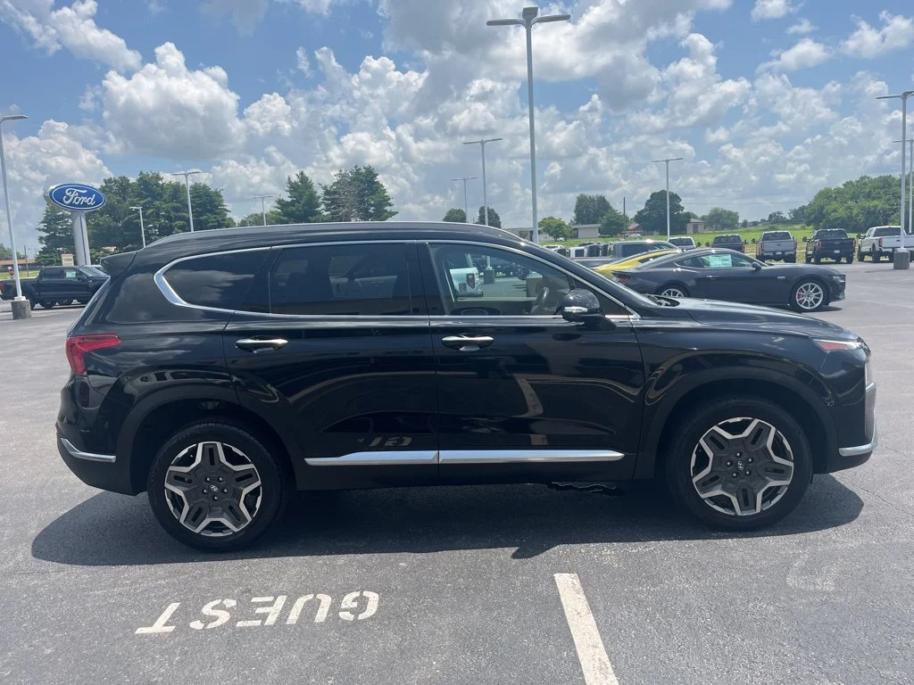 Used 2023 Twilight Black Hyundai Limited image 6