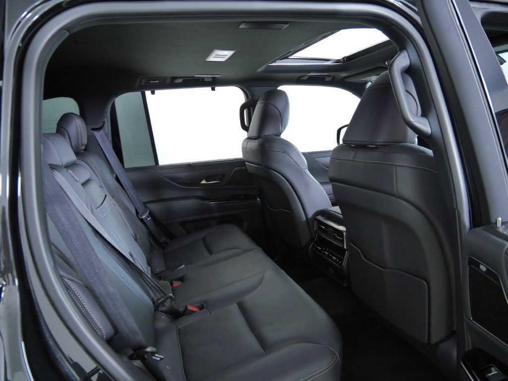 Used 2025 Black Lexus 600 Luxury image 22