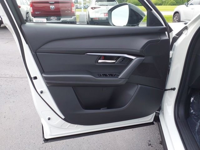Used 2026 White Mazda 2.5 S Select image 11