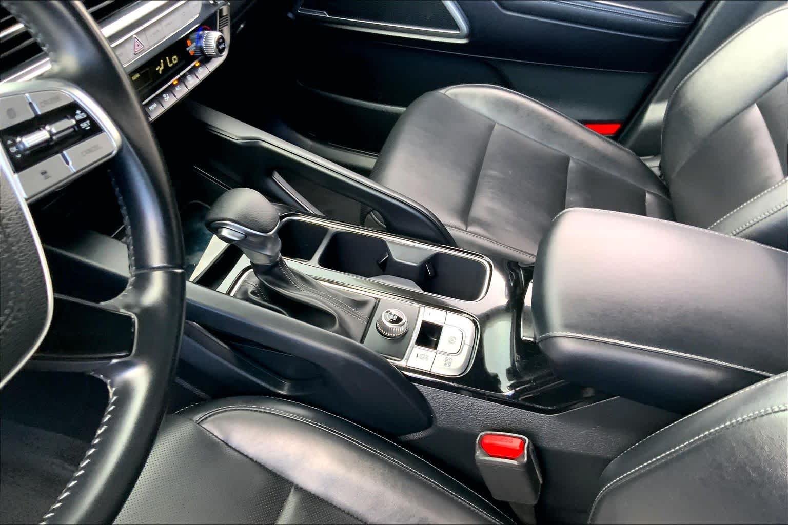 2022 Kia Telluride LX - Photo 14