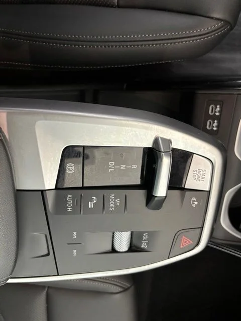 Used 2024 Space Silver Metallic BMW xDrive28i image 18