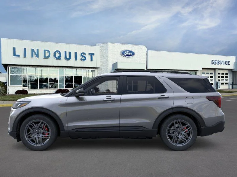 New 2026 Carbonized Gray Metallic Ford ST-Line image 3